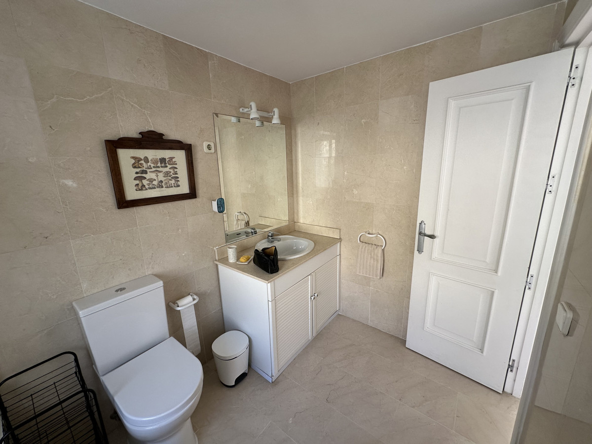 Penthouse te koop in Benahavís | 2 slaapkamers H5070574
