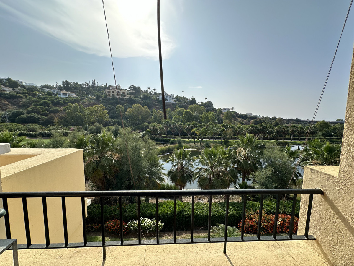 Penthouse te koop in Benahavís | 2 slaapkamers H5070574