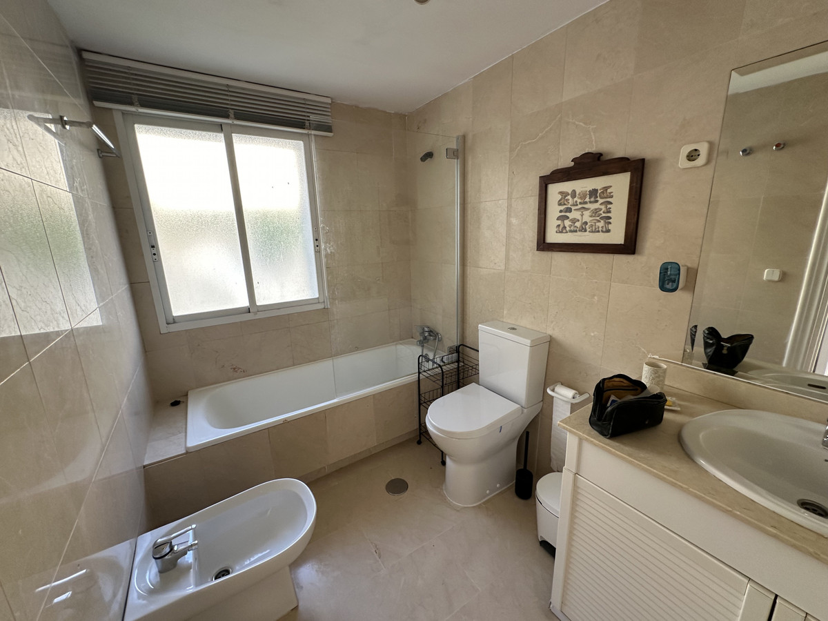 Penthouse te koop in Benahavís | 2 slaapkamers H5070574