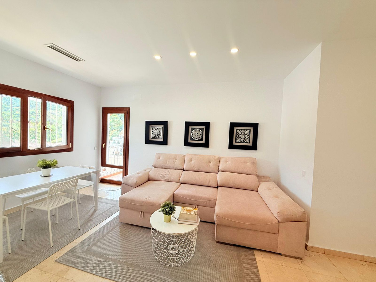 Apartment te koop in Benahavís | 3 slaapkamers H5074171