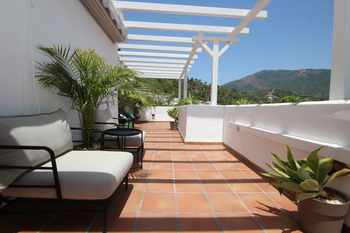 Penthouse te koop in Benahavís | 1 slaapkamers H5076388