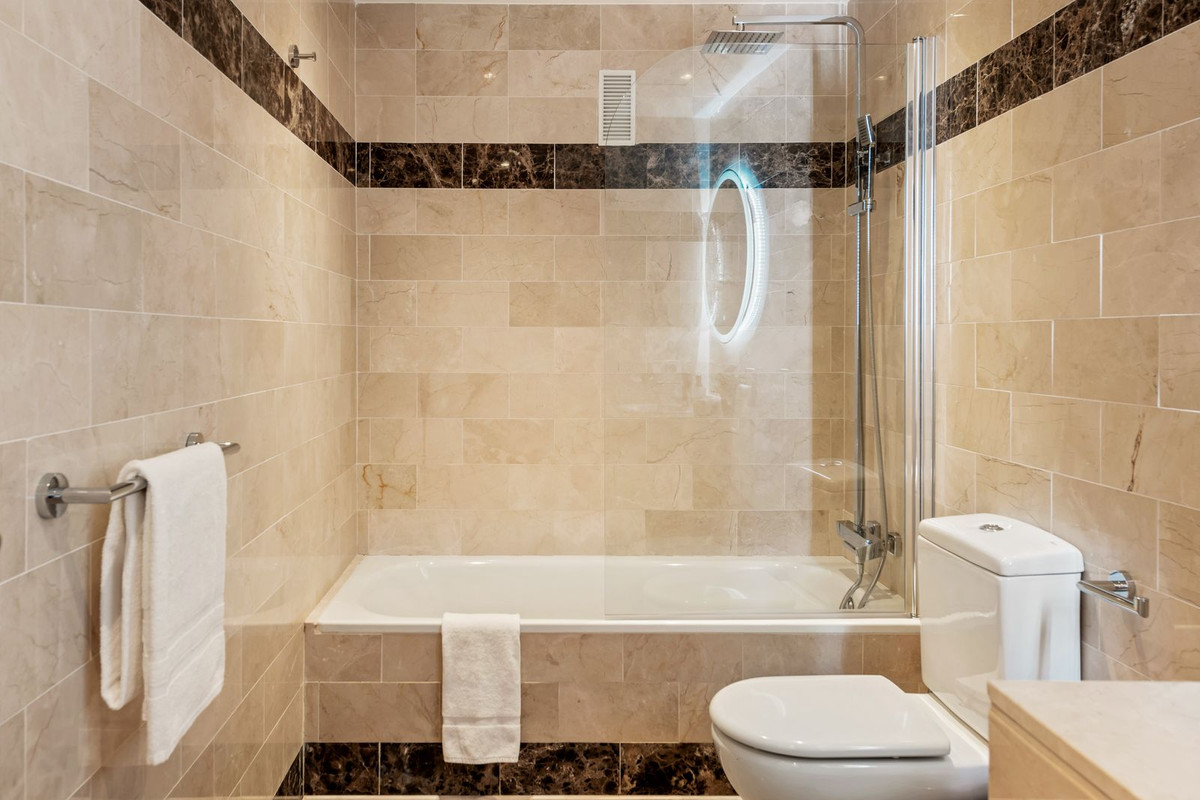 Appartement te koop in Benahavís | 2 slaapkamers H5078812