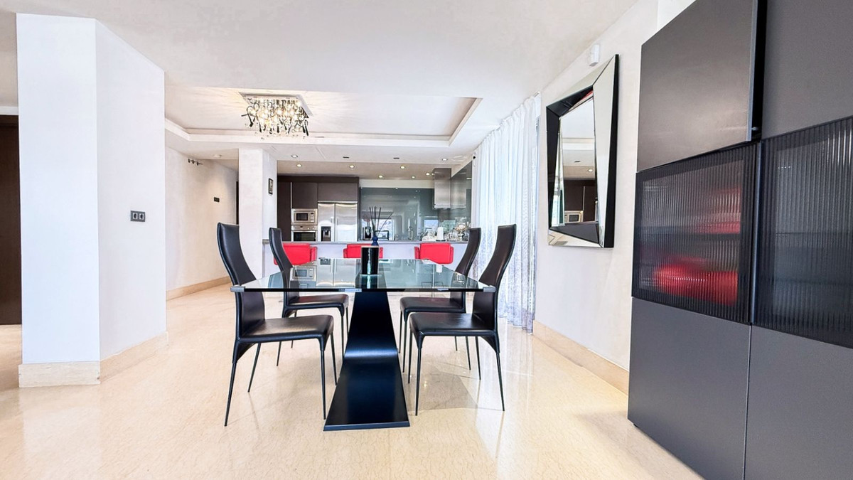 Appartement te koop in Benahavís | 3 slaapkamers H5079025