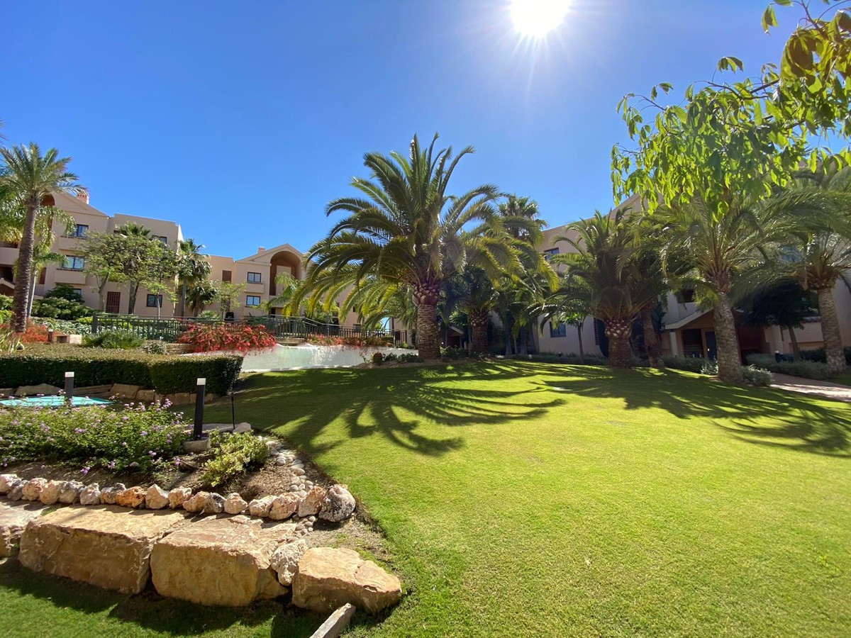 Penthouse te koop in Benahavís | 2 slaapkamers H5079235