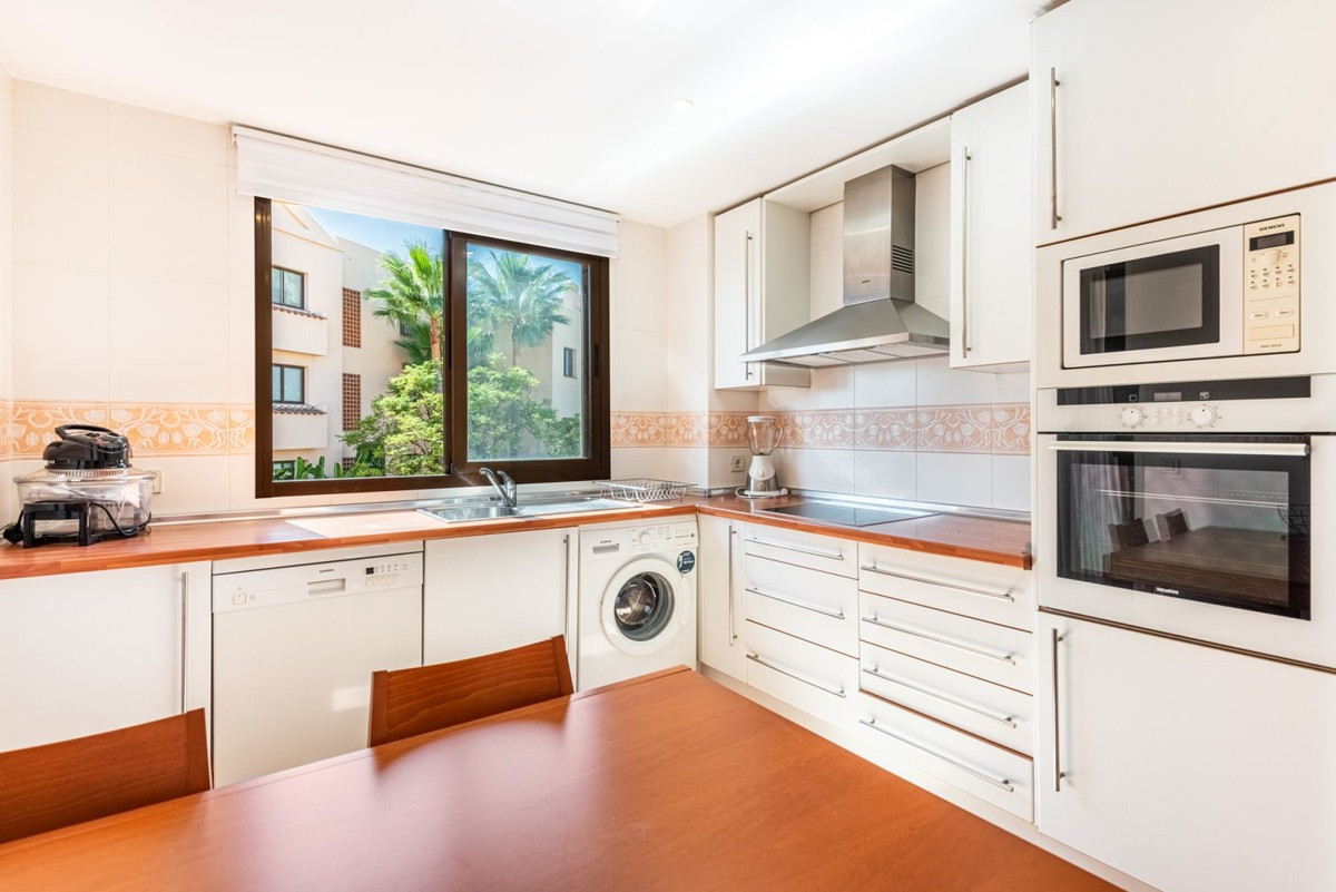 Penthouse te koop in Benahavís | 2 slaapkamers H5079235