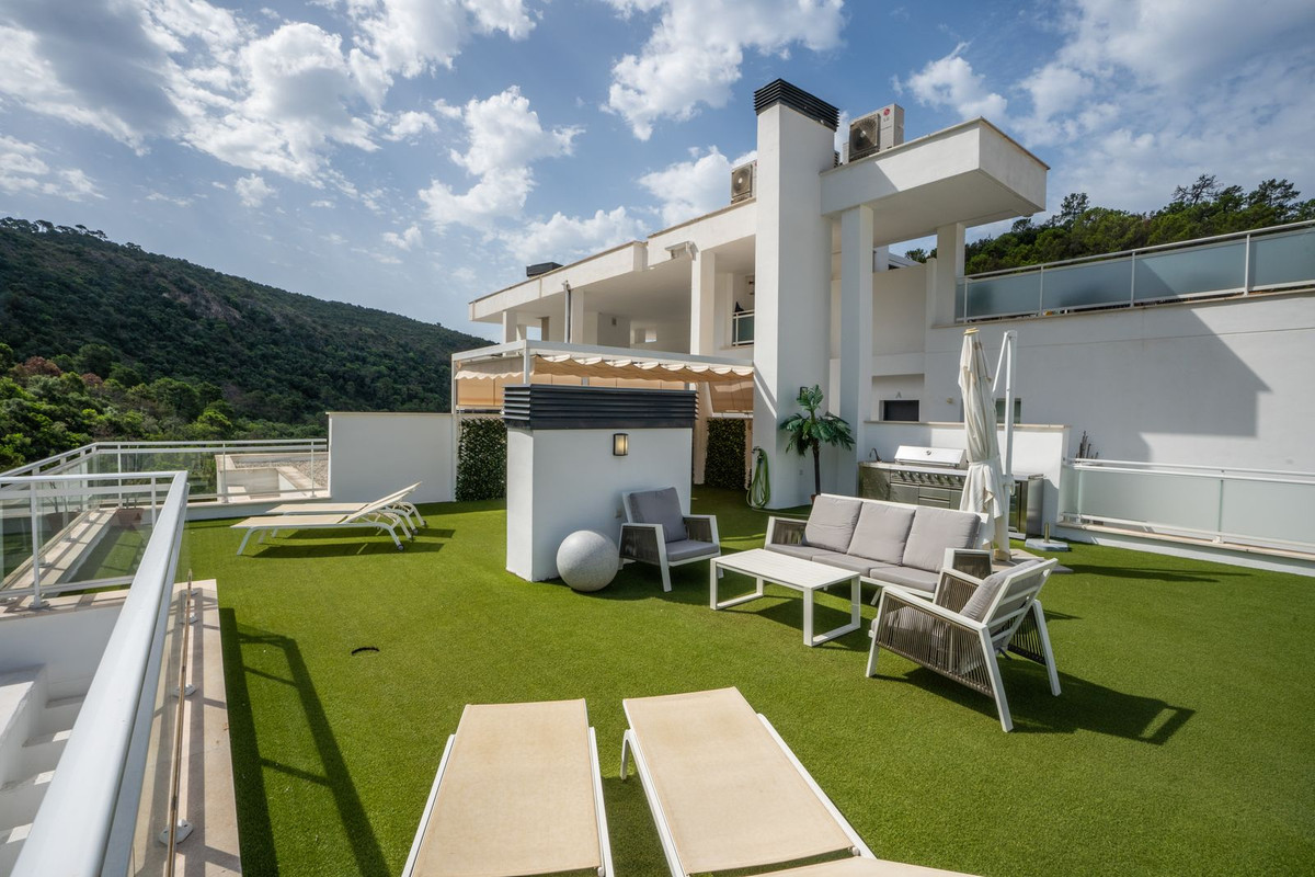 Penthouse te koop in Benahavís | 3 slaapkamers H5083129