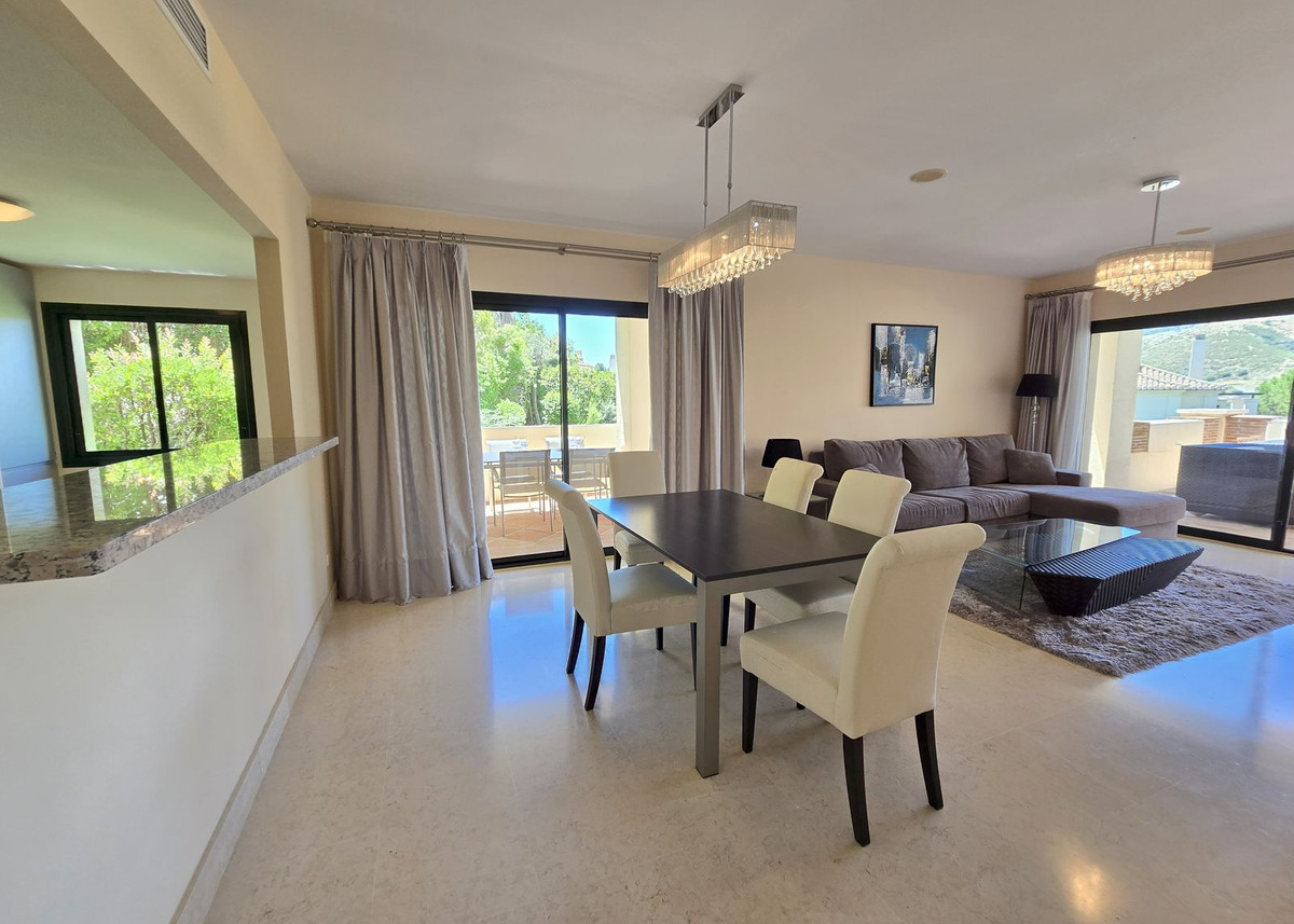 Appartement te koop in Benahavís | 2 slaapkamers H5105041