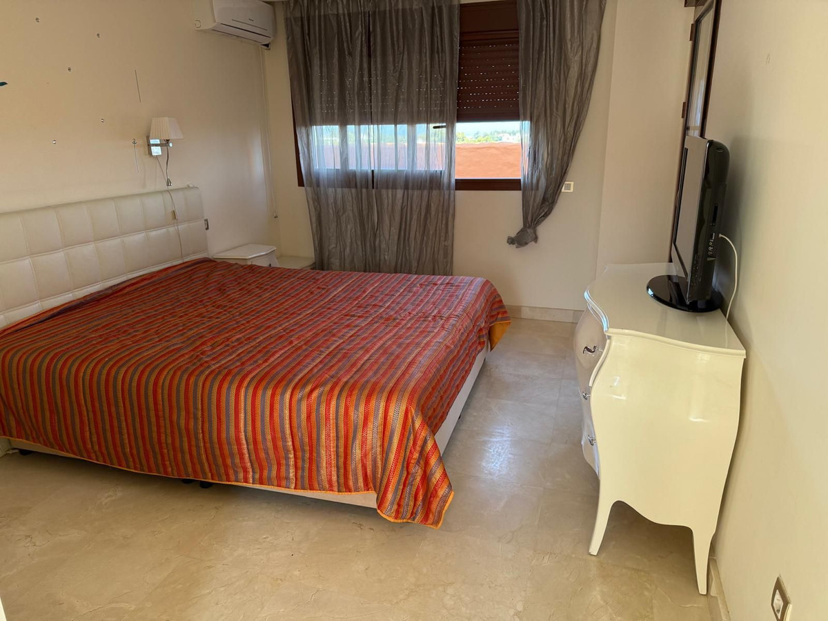 Penthouse Duplex for sale in Benahavís | 3 bedrooms H5105977