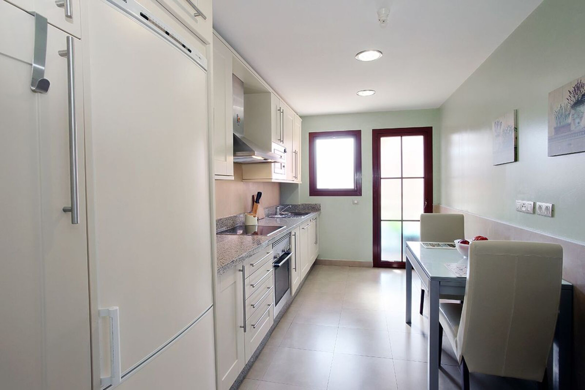 Penthouse Duplex for sale in Benahavís | 3 bedrooms H5105977