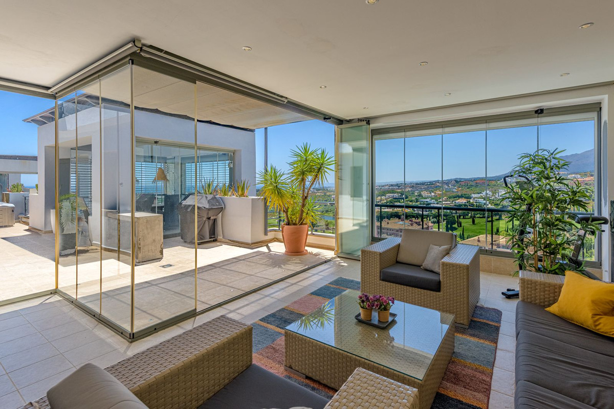 Penthouse te koop in Benahavís | 2 slaapkamers H5105995