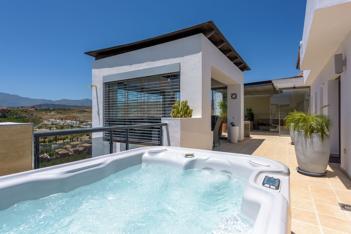 Penthouse te koop in Benahavís | 2 slaapkamers H5105995