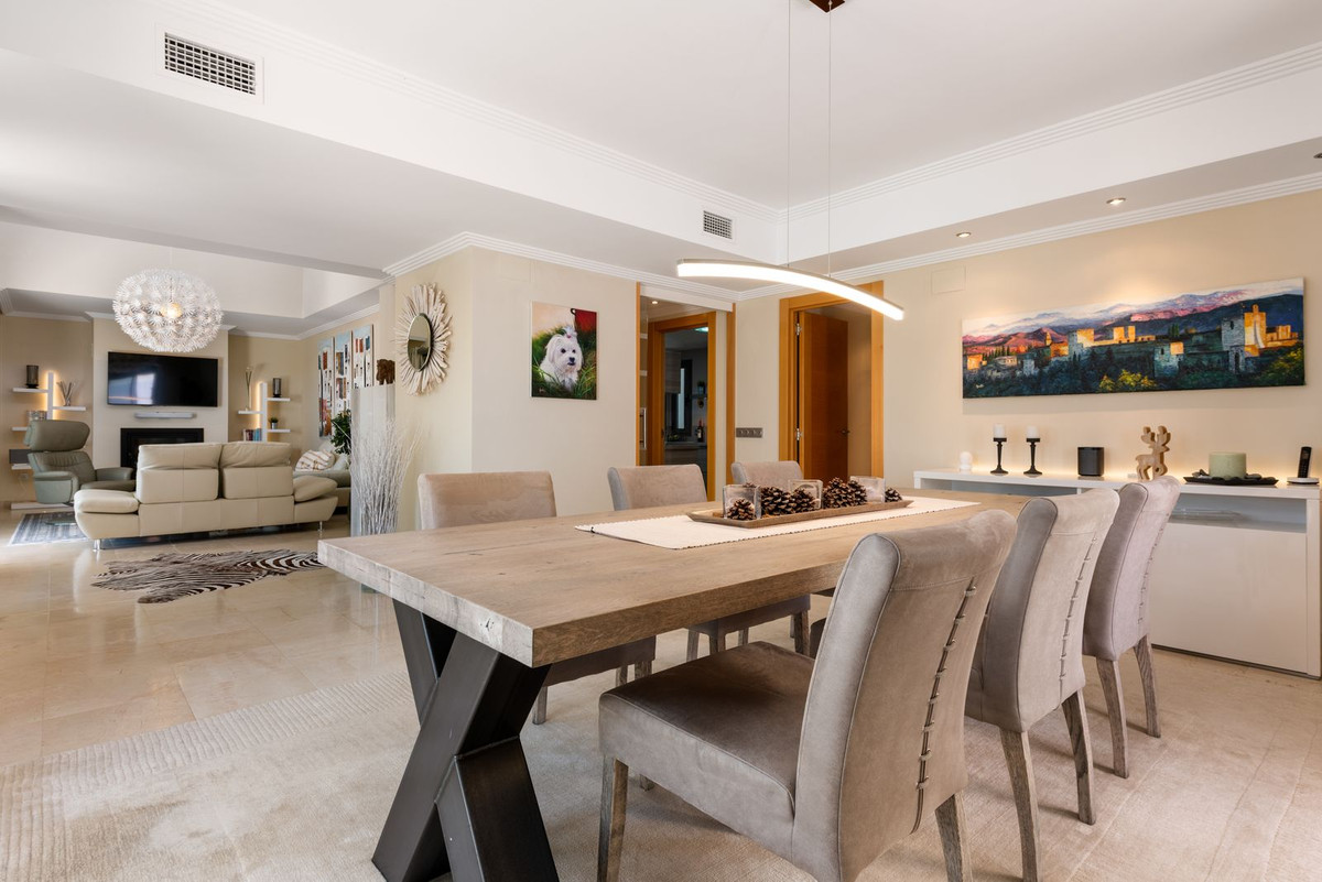 Penthouse te koop in Benahavís | 2 slaapkamers H5105995