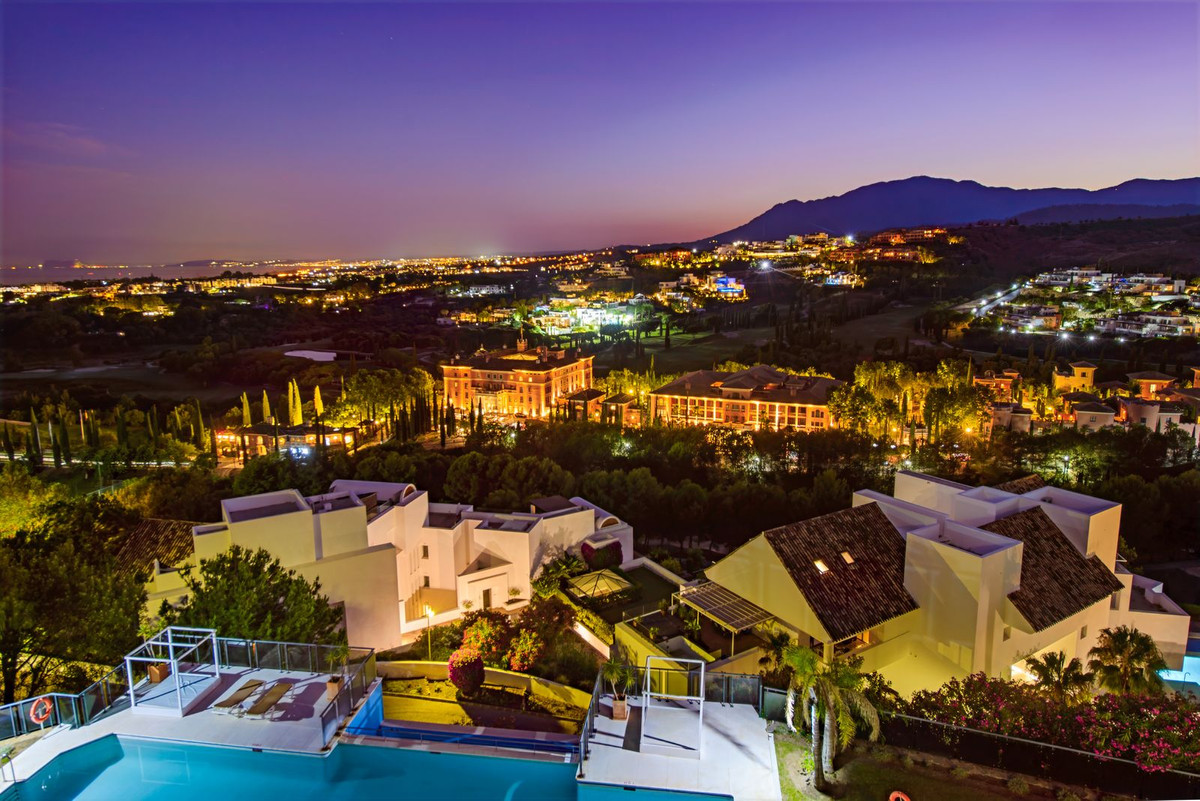 Penthouse te koop in Benahavís | 2 slaapkamers H5105995