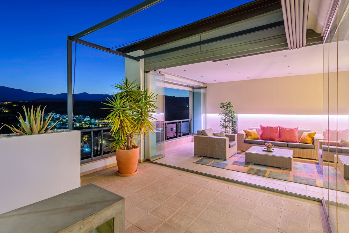 Penthouse te koop in Benahavís | 2 slaapkamers H5105995