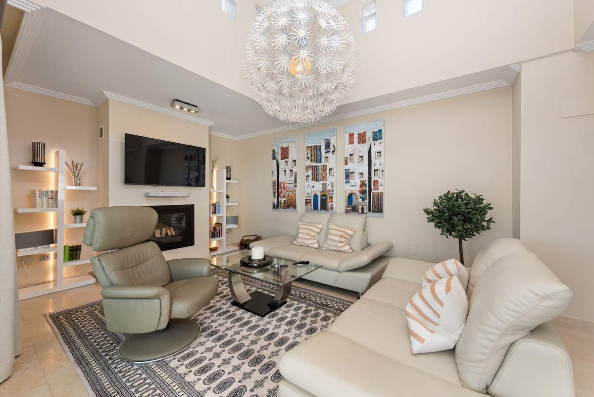Penthouse te koop in Benahavís | 2 slaapkamers H5105995