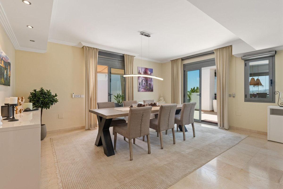 Penthouse te koop in Benahavís | 2 slaapkamers H5105995
