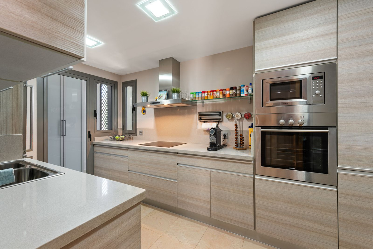 Penthouse te koop in Benahavís | 2 slaapkamers H5105995