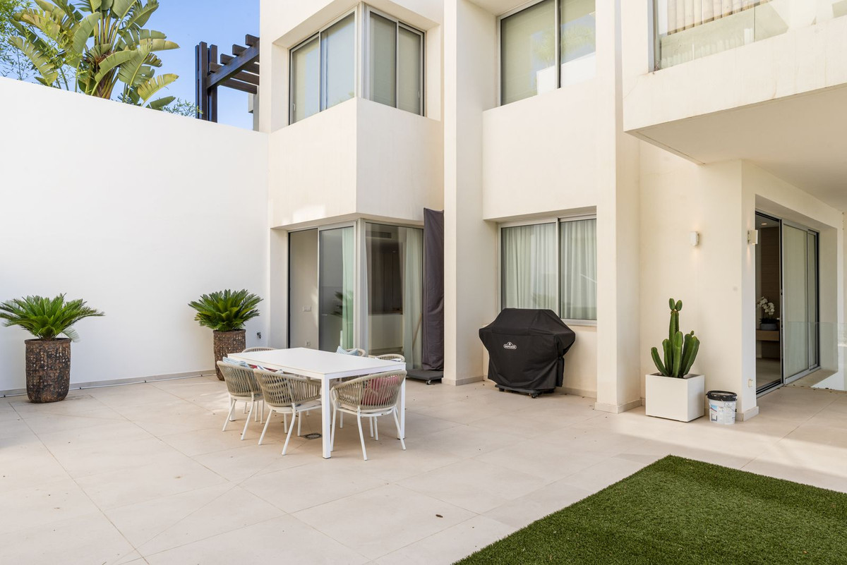 Duplex te koop in Benahavís | 3 slaapkamers H5106862
