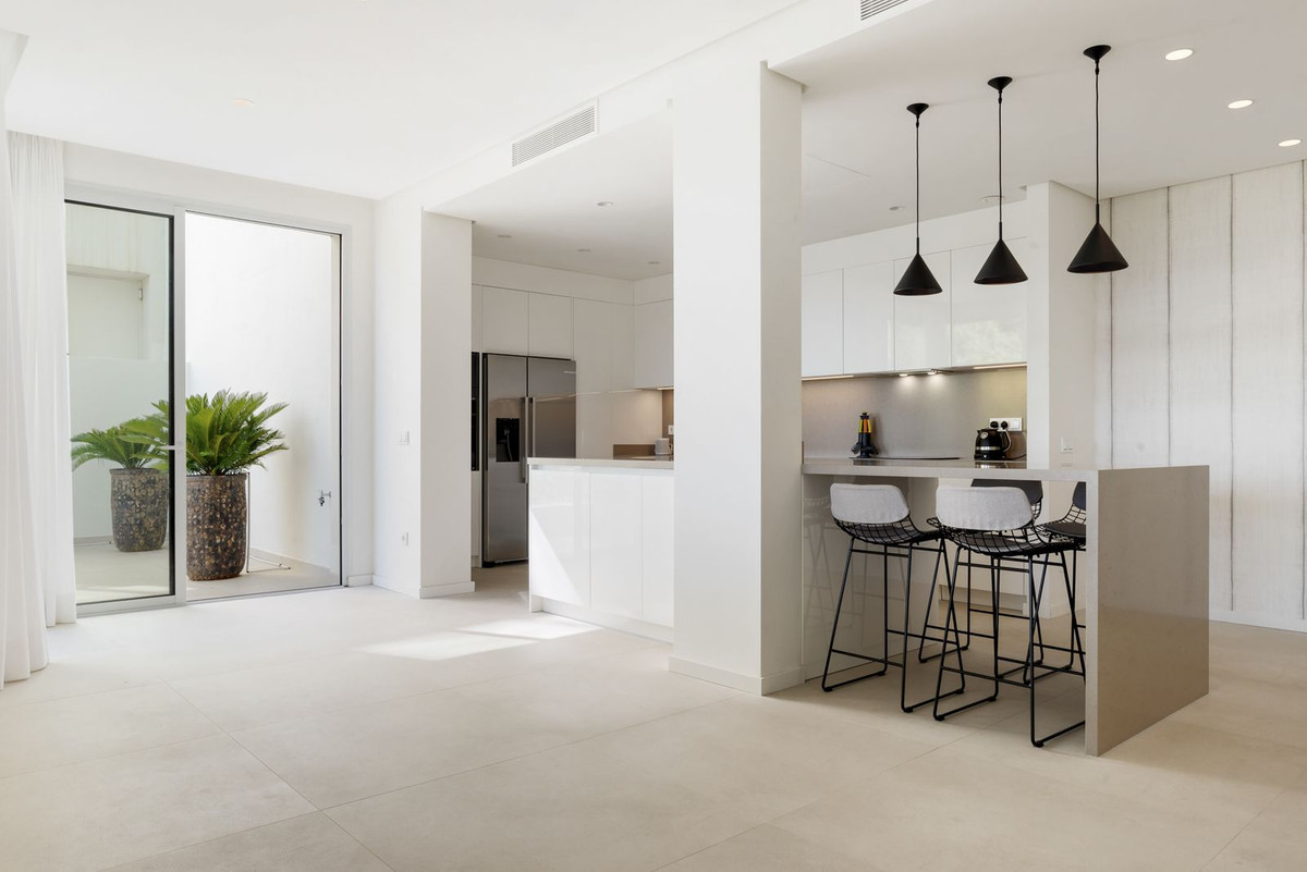 Duplex te koop in Benahavís | 3 slaapkamers H5106862
