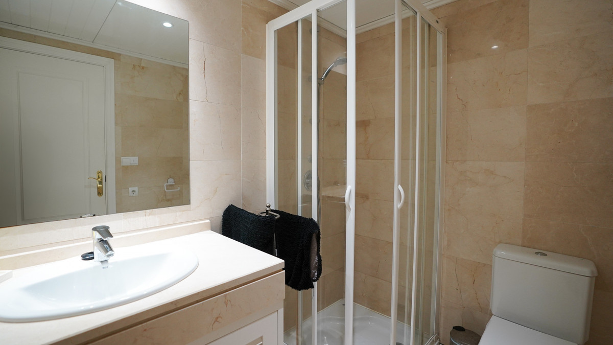 Appartement te koop in Benahavís | 2 slaapkamers H5108101