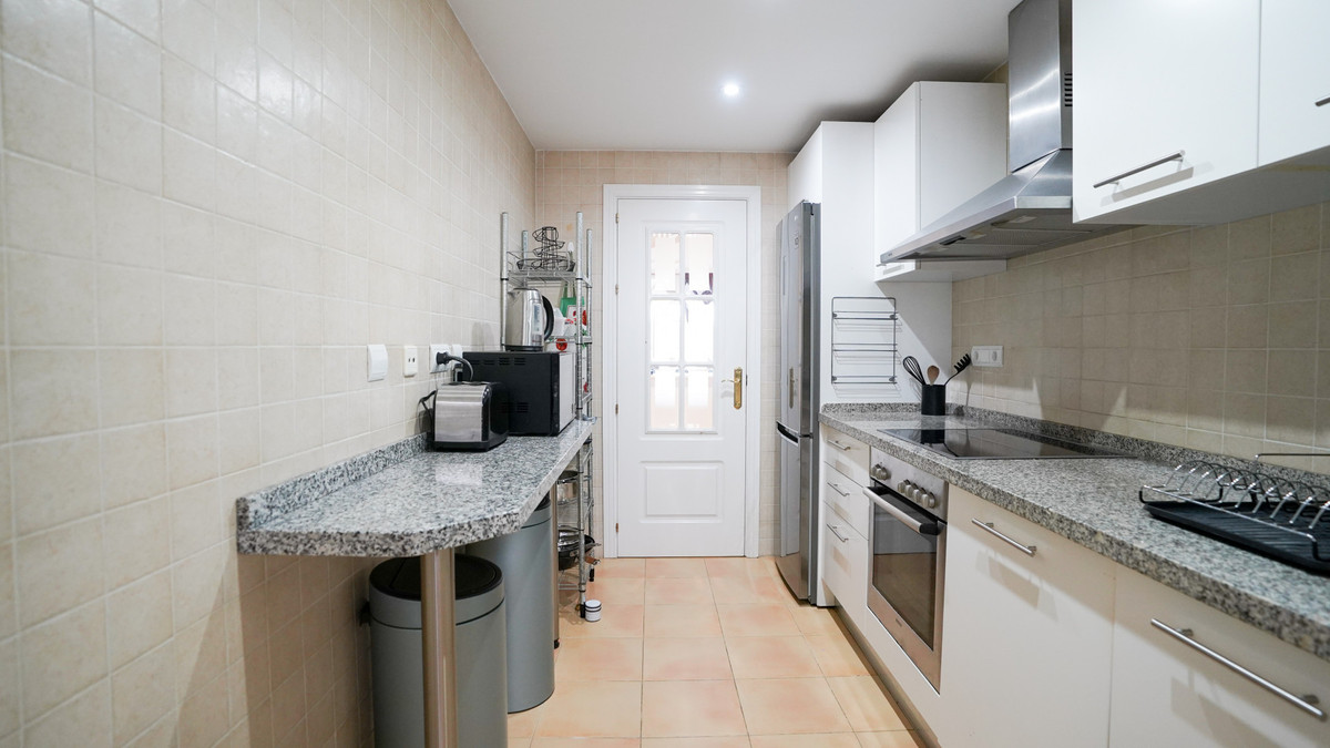 Appartement te koop in Benahavís | 2 slaapkamers H5108101