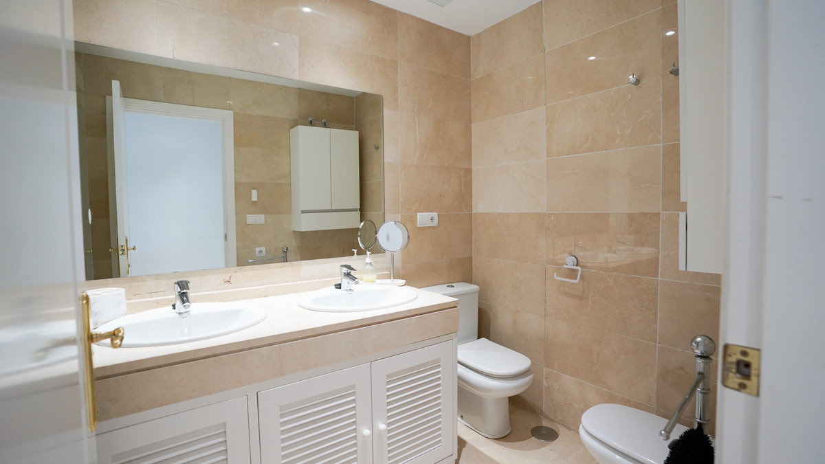Appartement te koop in Benahavís | 2 slaapkamers H5108101