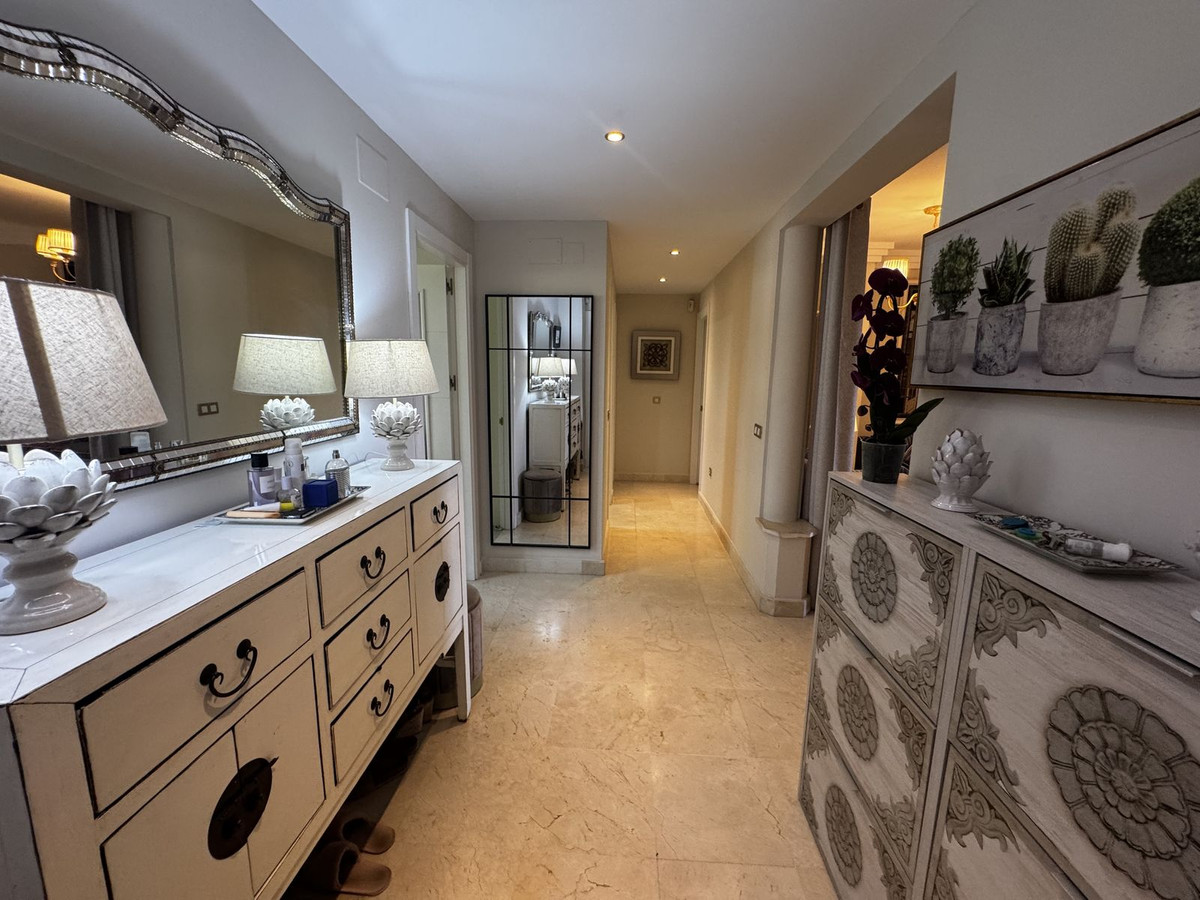 Appartement te koop in Benahavís | 2 slaapkamers H5110465