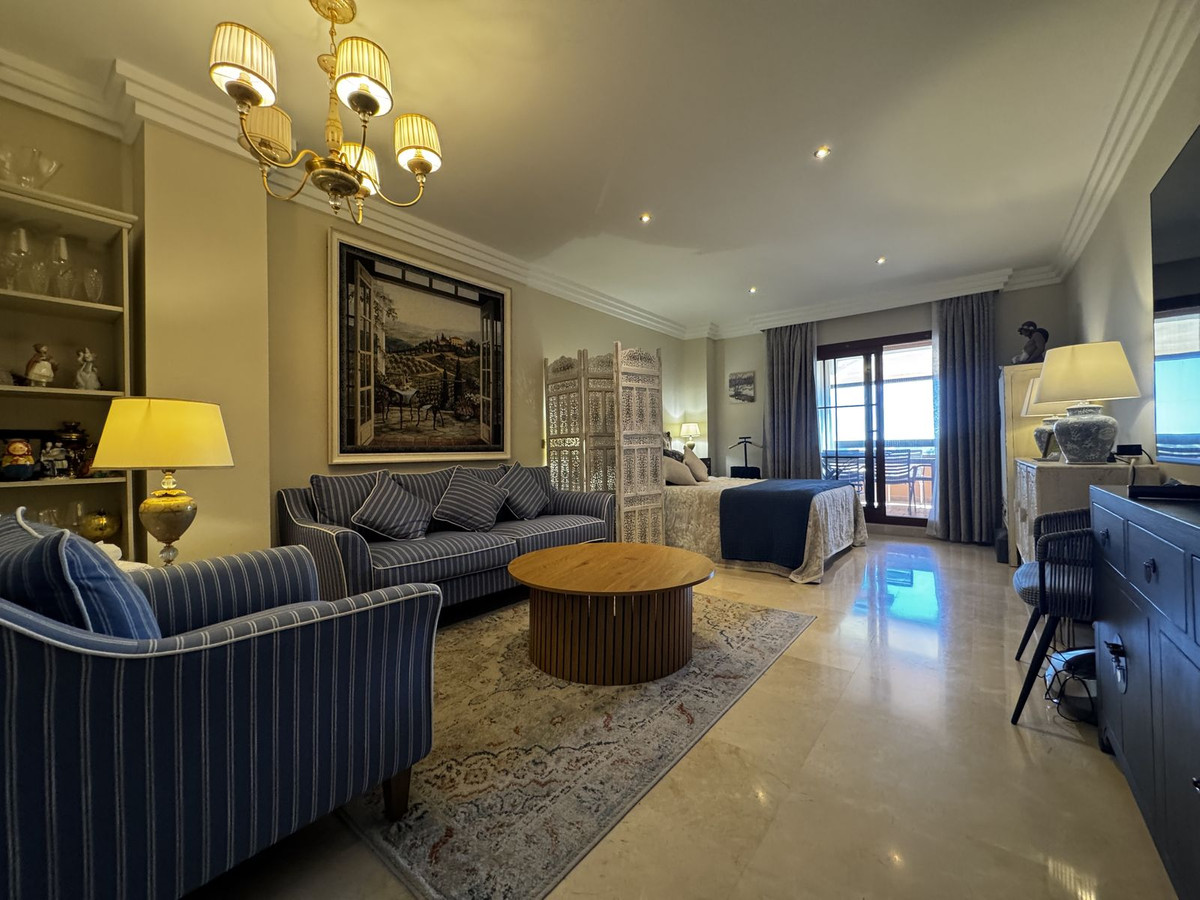 Appartement te koop in Benahavís | 2 slaapkamers H5110465