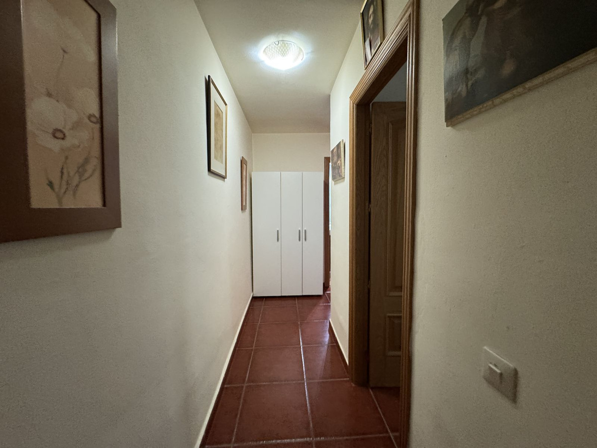 Apartment for sale in Benahavís | 2 bedrooms H5112277