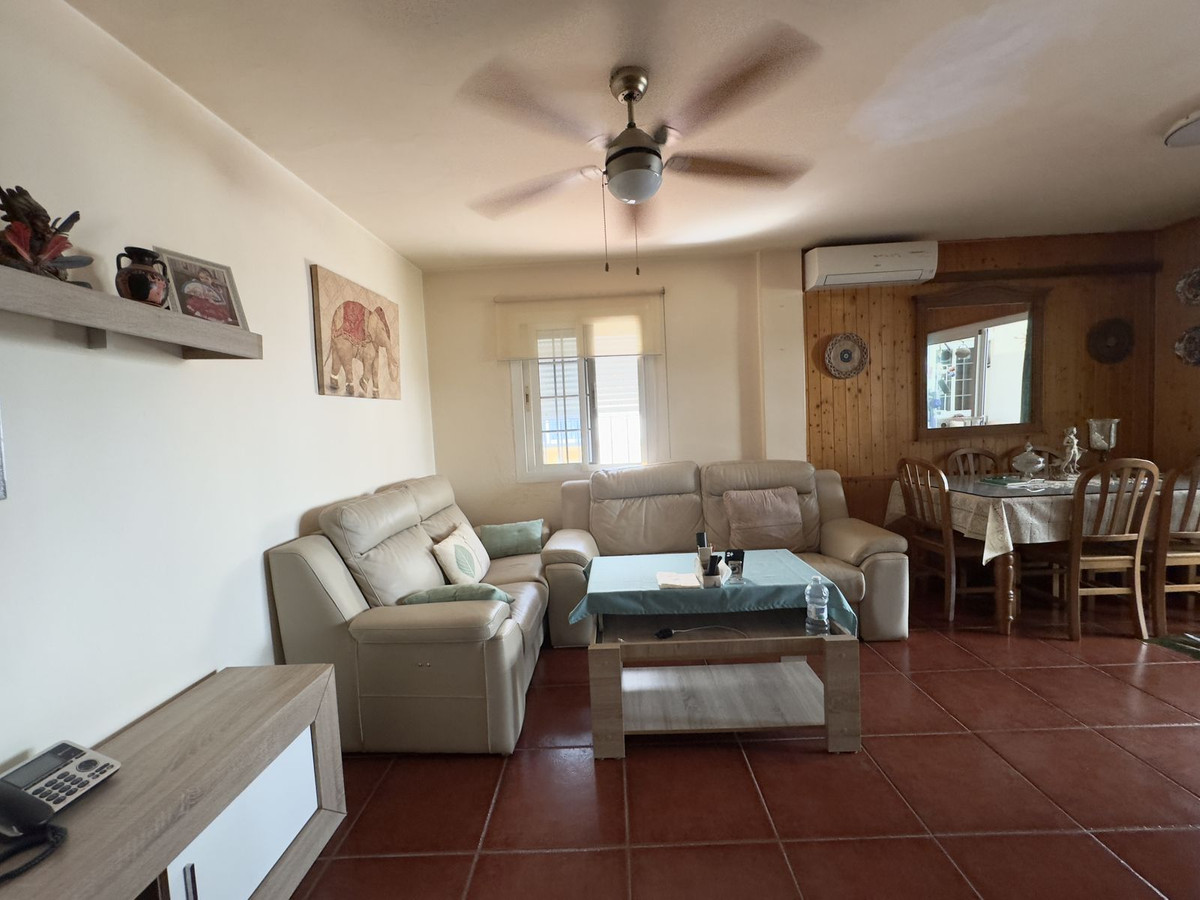 Apartment for sale in Benahavís | 2 bedrooms H5112277