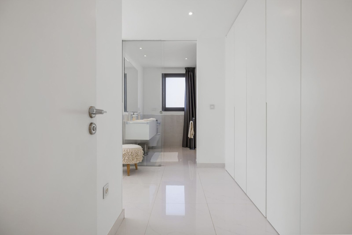 Property main view 39