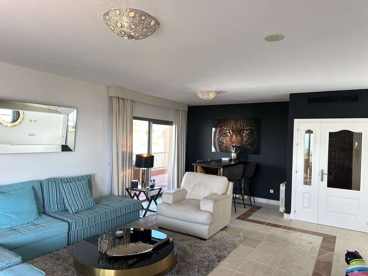 Penthouse te koop in Benahavís | 3 slaapkamers H5120707
