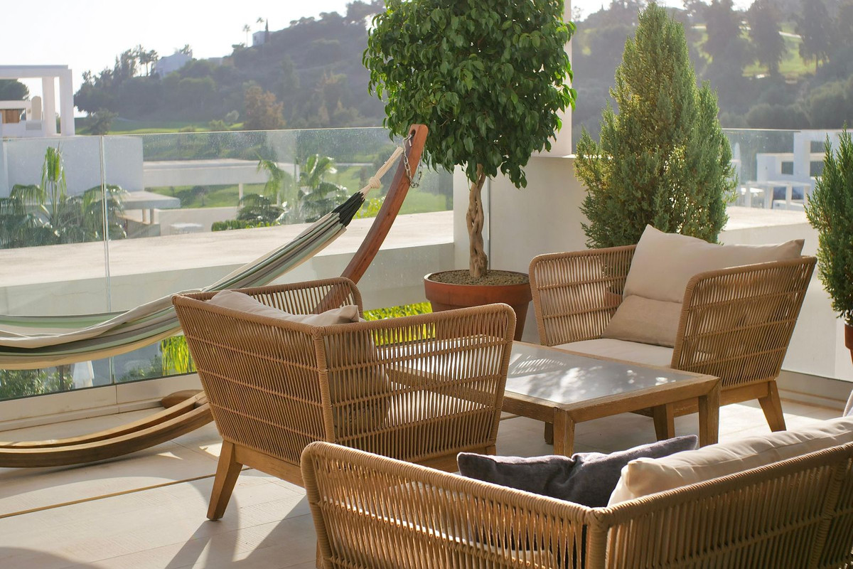 Penthouse for sale in Benahavís | 3 bedrooms H5124016