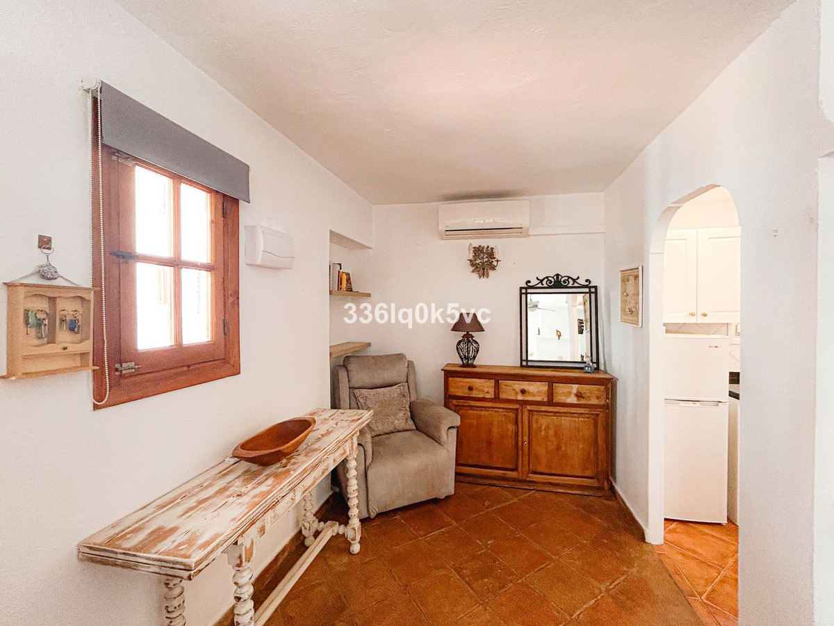 Apartment for sale in Benahavís | 1 bedrooms H5126527