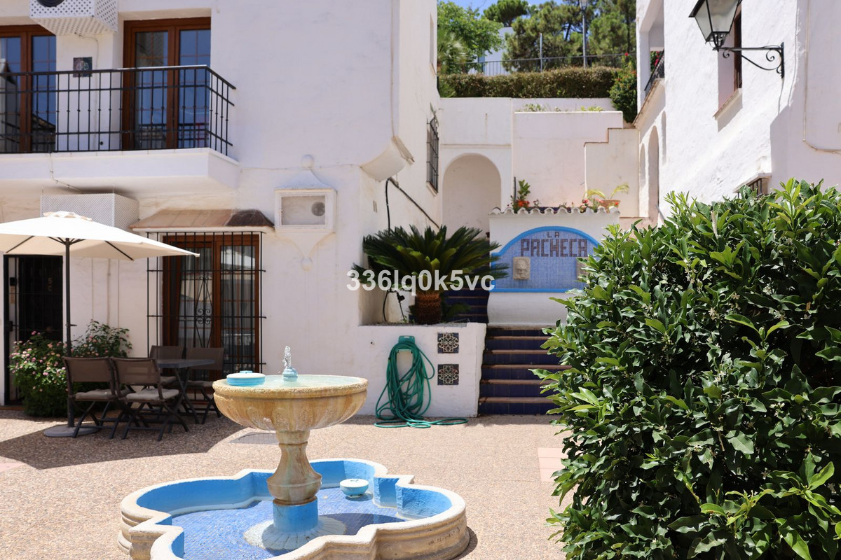 Apartment for sale in Benahavís | 1 bedrooms H5126527