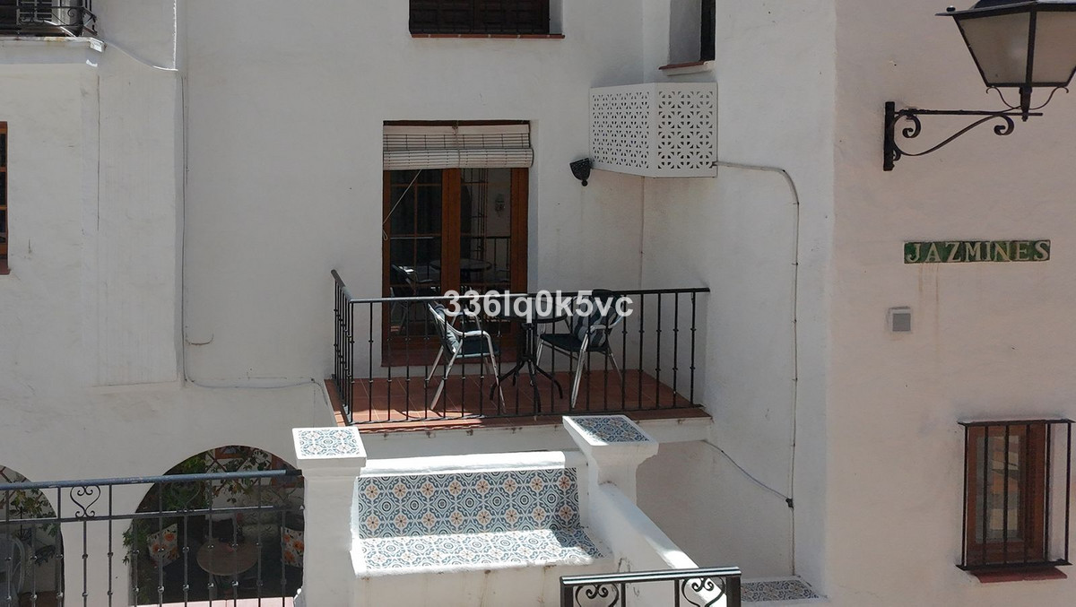 Apartment for sale in Benahavís | 1 bedrooms H5126527
