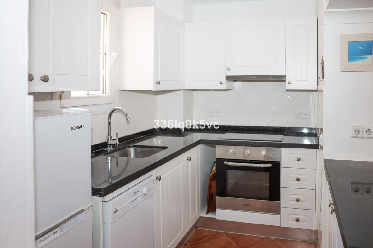 Apartment for sale in Benahavís | 1 bedrooms H5126527