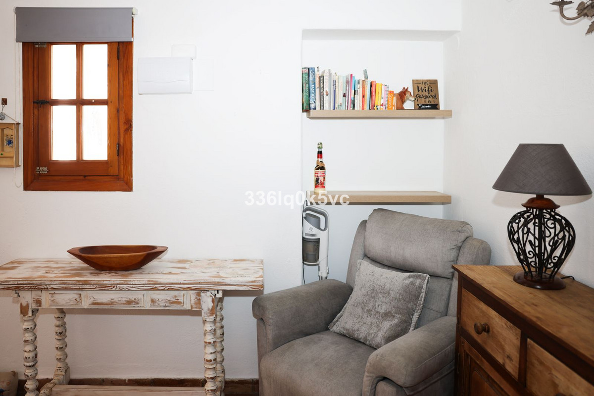 Apartment for sale in Benahavís | 1 bedrooms H5126527
