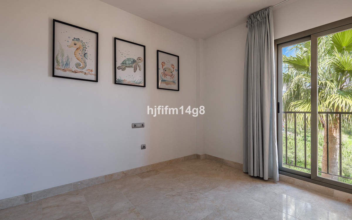 Penthouse te koop in Benahavís | 3 slaapkamers H5129992