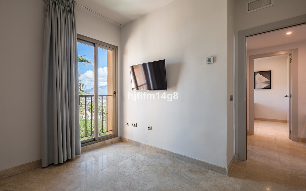 Penthouse te koop in Benahavís | 3 slaapkamers H5129992