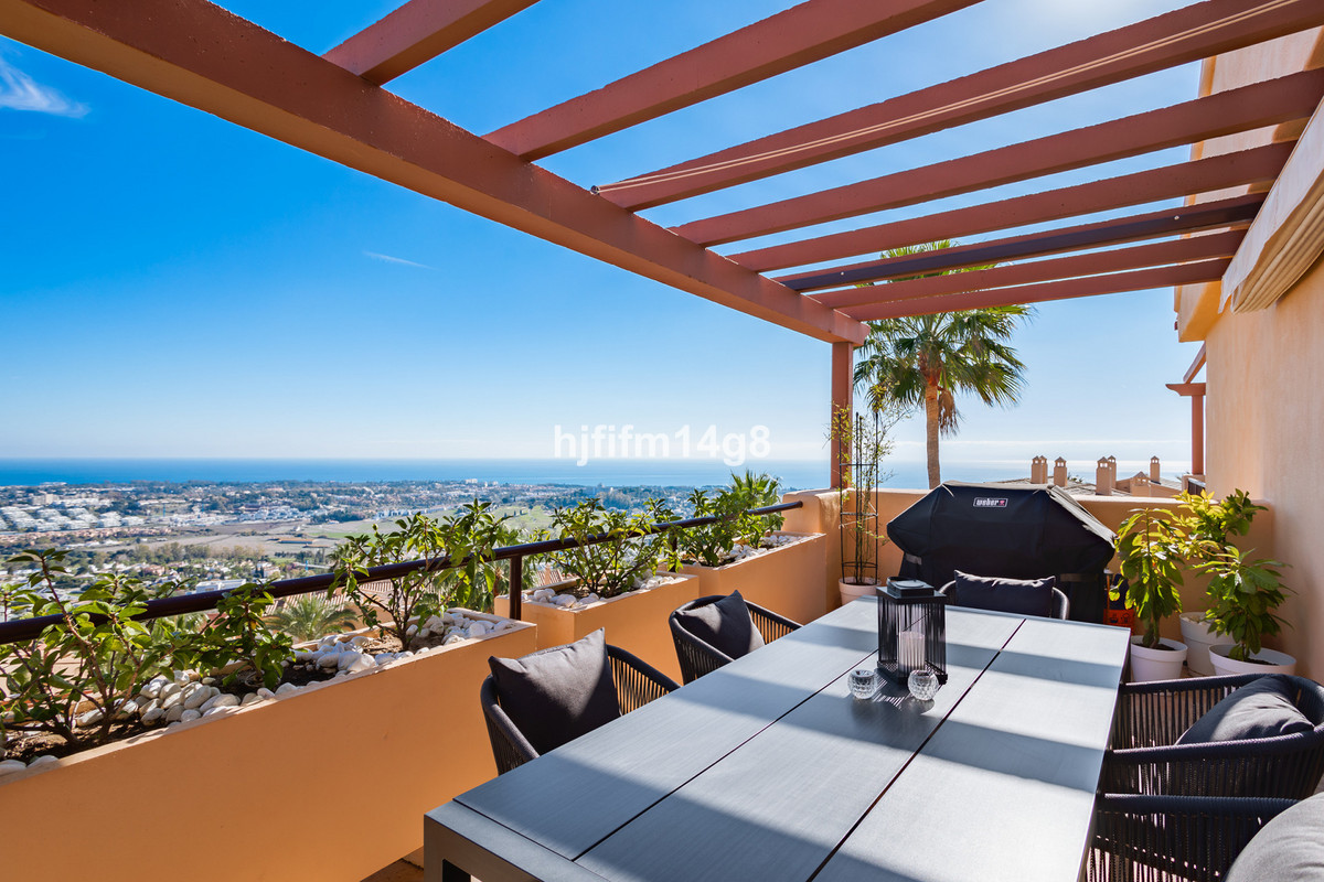 Penthouse te koop in Benahavís | 3 slaapkamers H5129992