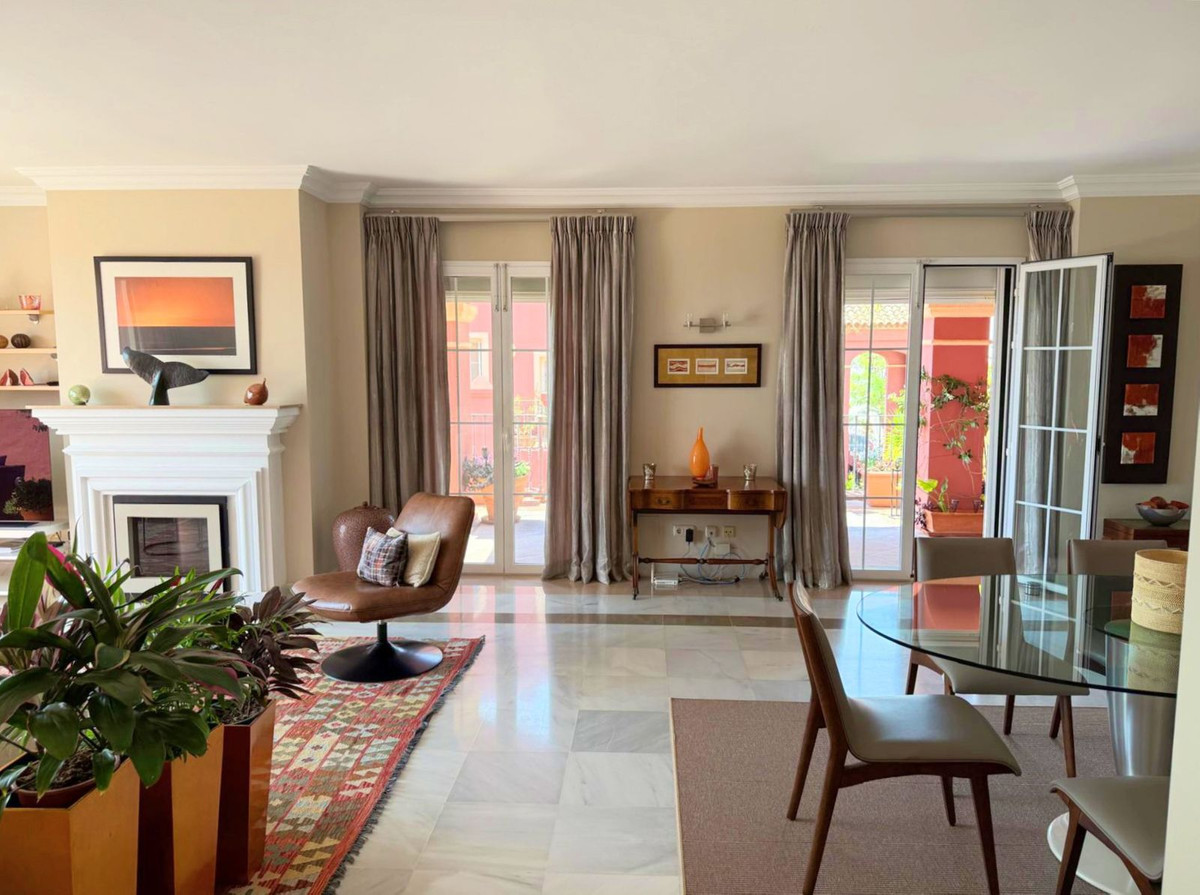 Penthouse te koop in Benahavís | 3 slaapkamers H5156029