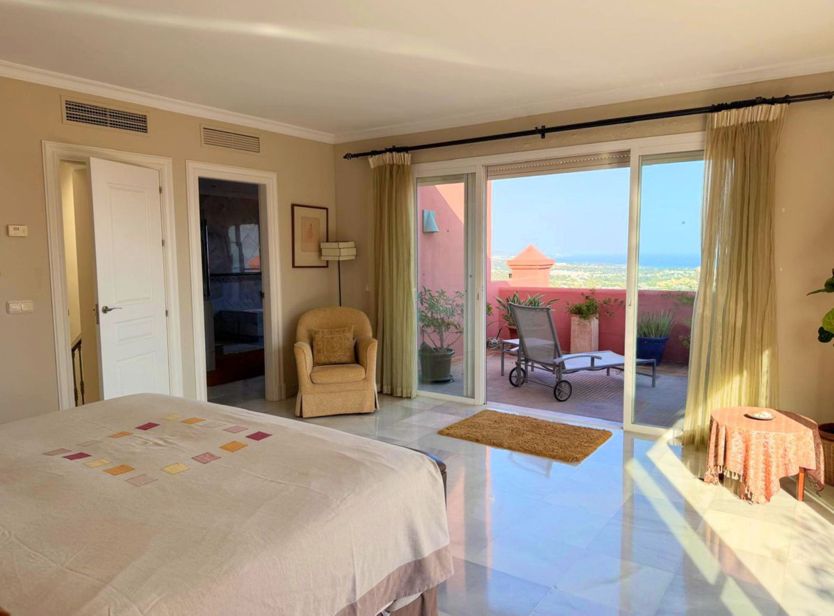 Penthouse te koop in Benahavís | 3 slaapkamers H5156029