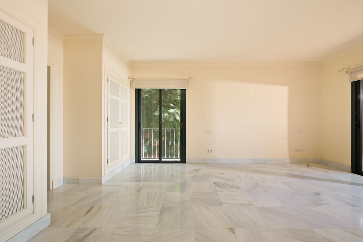 Property main view 18