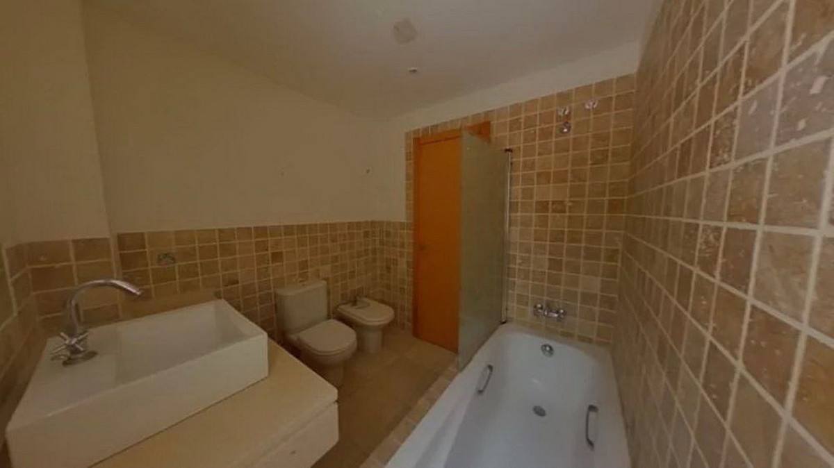 Property main view 33