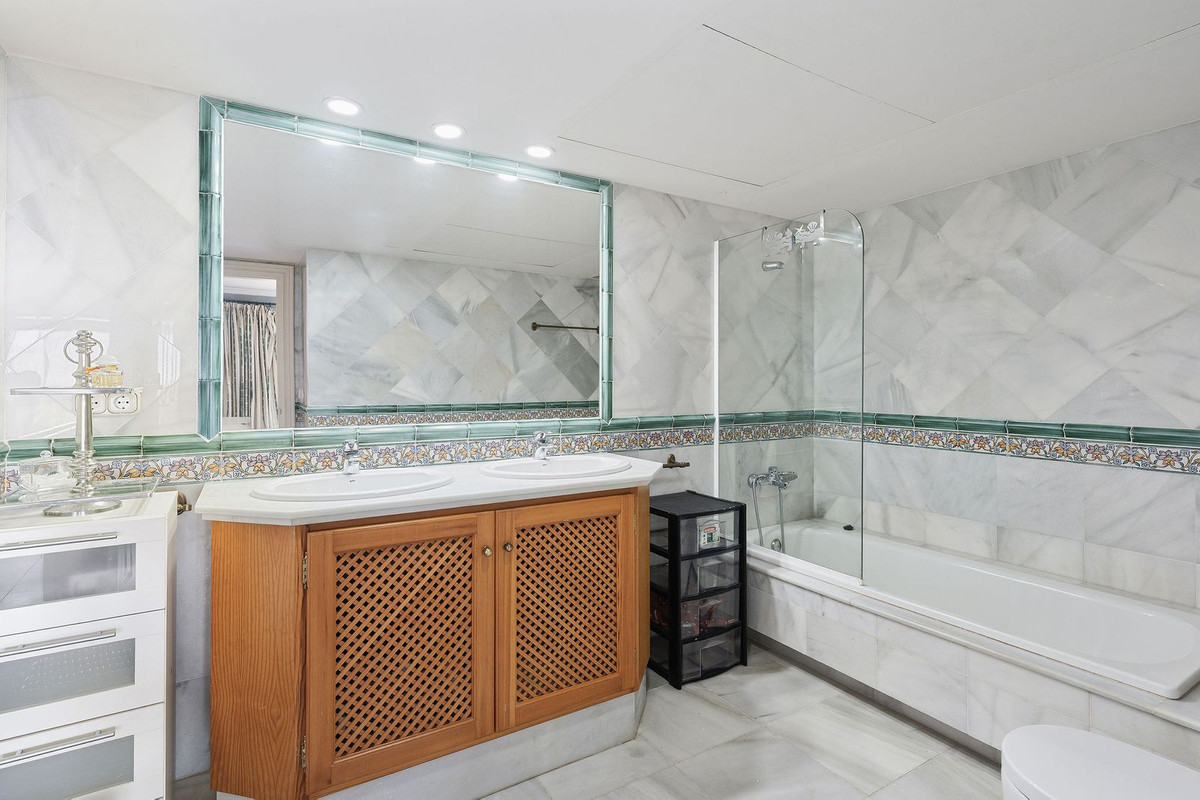 Appartement te koop in Benahavís | 2 slaapkamers H5287990