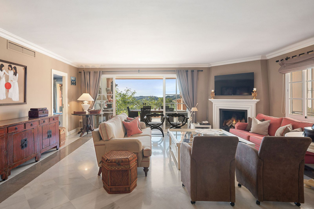 Appartement te koop in Benahavís | 2 slaapkamers H5287990