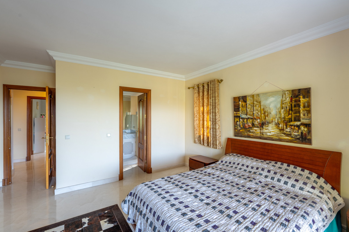 Huis te koop in Benahavís | 8 slaapkamers H5294299