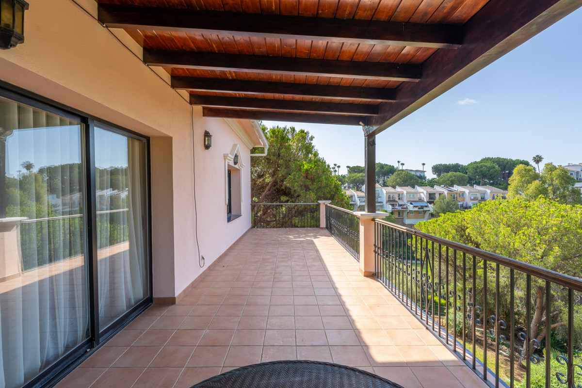 Huis te koop in Benahavís | 8 slaapkamers H5294299