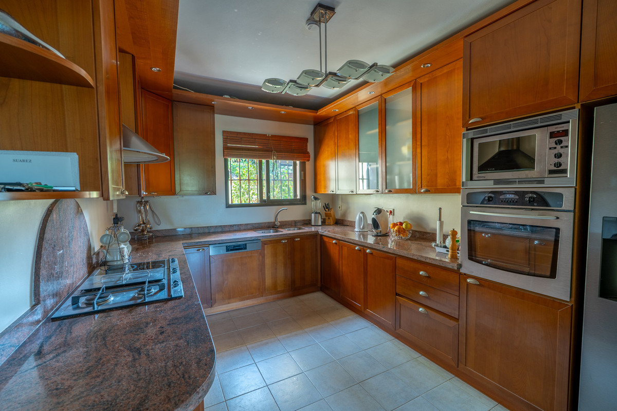 Huis te koop in Benahavís | 8 slaapkamers H5294299